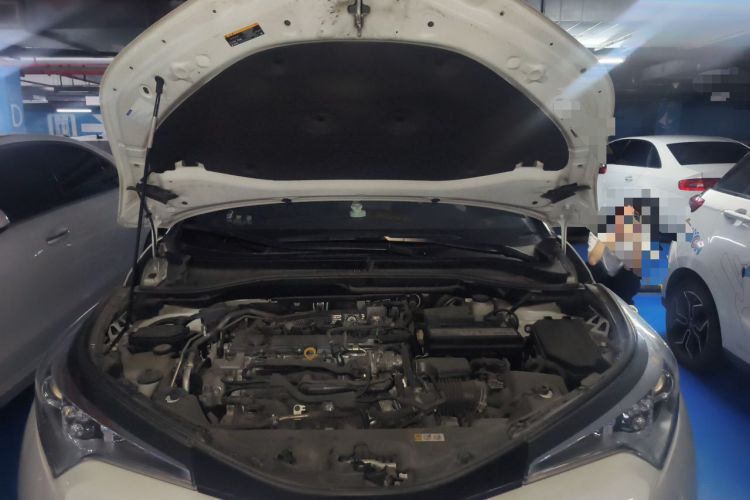 Used Toyota C-HR 2020 2.0L Leading Edition Engine Bay