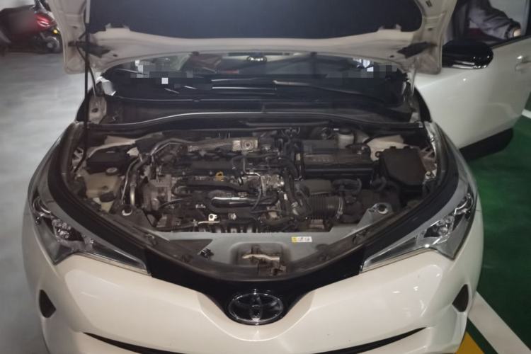 Used Toyota C-HR 2020 2.0L Leading Edition Engine Bay