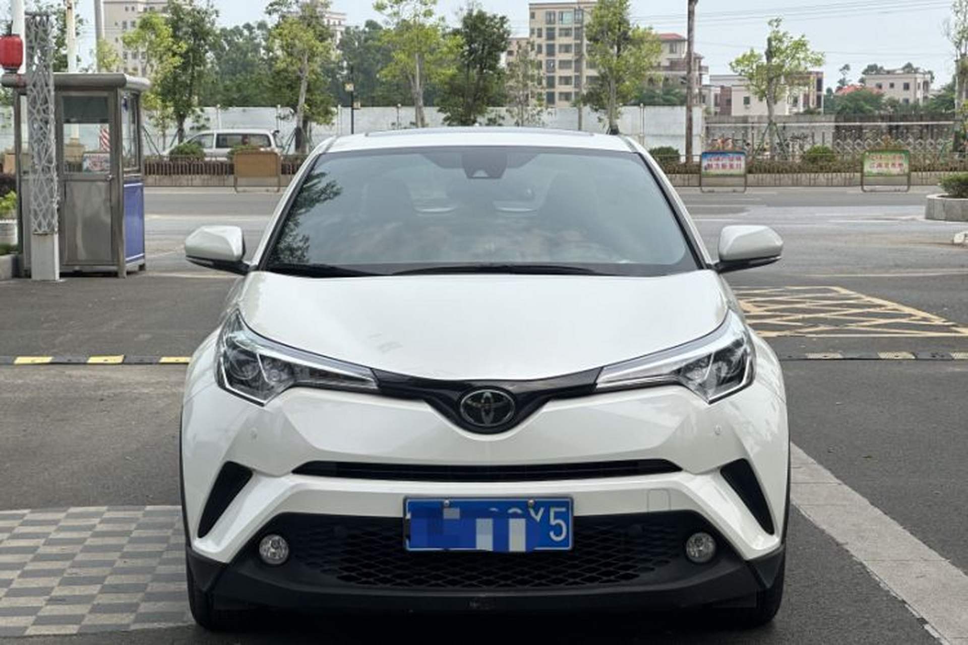 Used Toyota C-HR 2020 2.0L Leading Edition Exterior 1