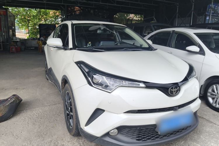 Used Toyota C-HR 2020 2.0L Leading Edition Exterior 1