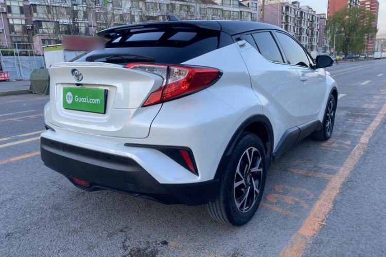 Used Toyota C-HR 2020 2.0L Leading Edition Exterior 1