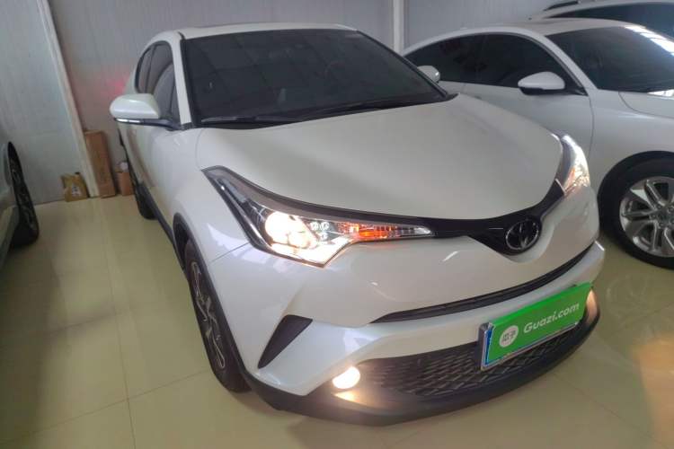 Used Toyota C-HR 2020 2.0L Leading Edition Exterior 1