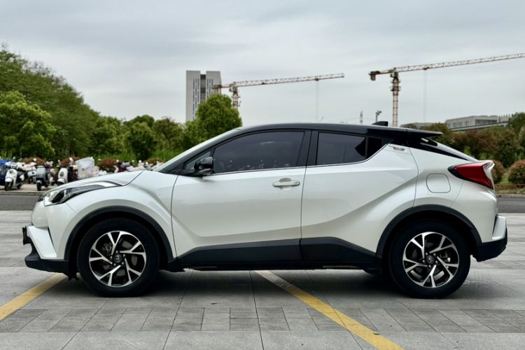 Used Toyota C-HR 2020 2.0L Leading Edition Exterior 11