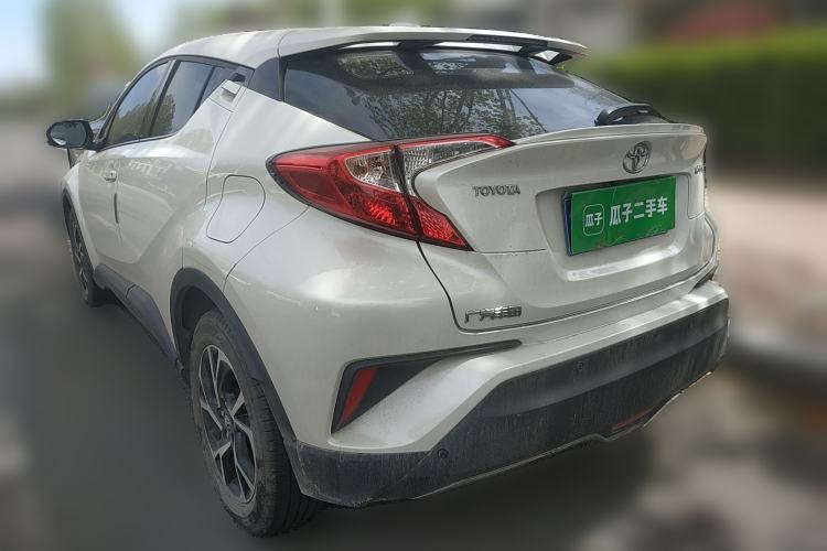 Used Toyota C-HR 2020 2.0L Leading Edition Exterior 2