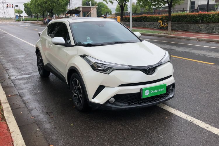 Used Toyota C-HR 2020 2.0L Luxury Edition Exterior 2
