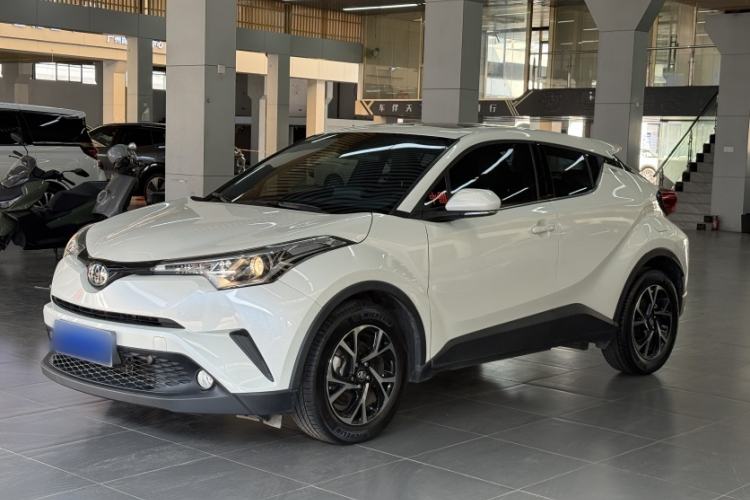Used Toyota C-HR 2020 2.0L Leading Edition Exterior 3