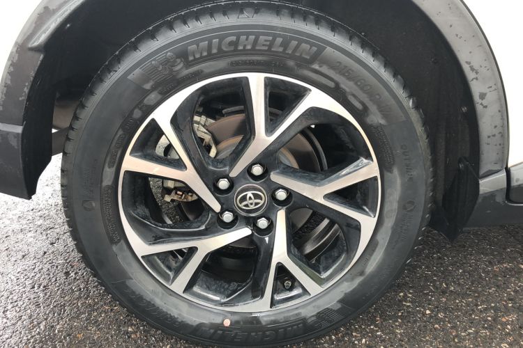 Used Toyota C-HR 2020 2.0L Luxury Edition Exterior 3