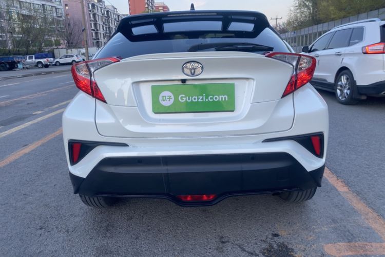 Used Toyota C-HR 2020 2.0L Leading Edition Exterior 4