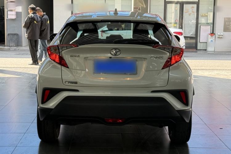 Used Toyota C-HR 2020 2.0L Leading Edition Exterior 5