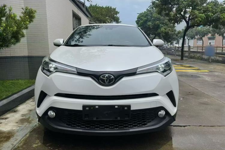 Used Toyota C-HR 2020 2.0L Leading Edition Exterior 5