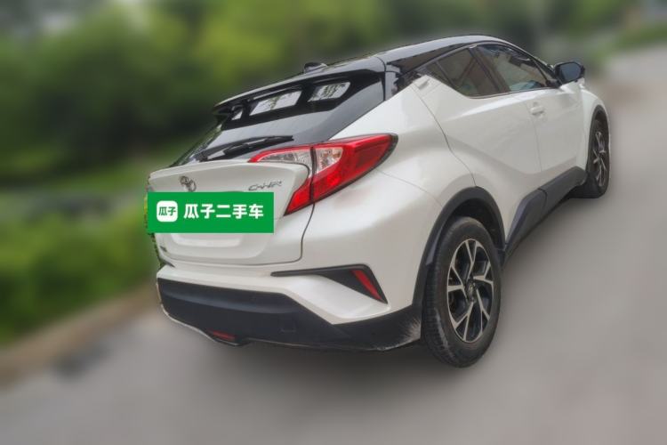 Used Toyota C-HR 2020 2.0L Leading Edition Exterior 5