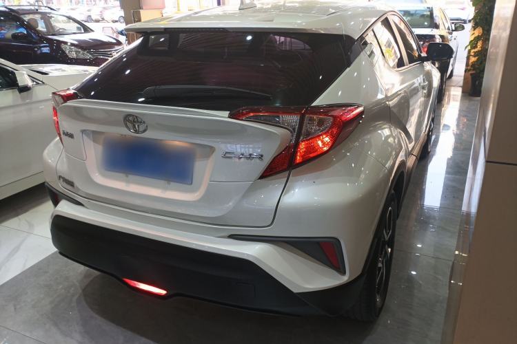 Used Toyota C-HR 2020 2.0L Comfort Edition Exterior 5