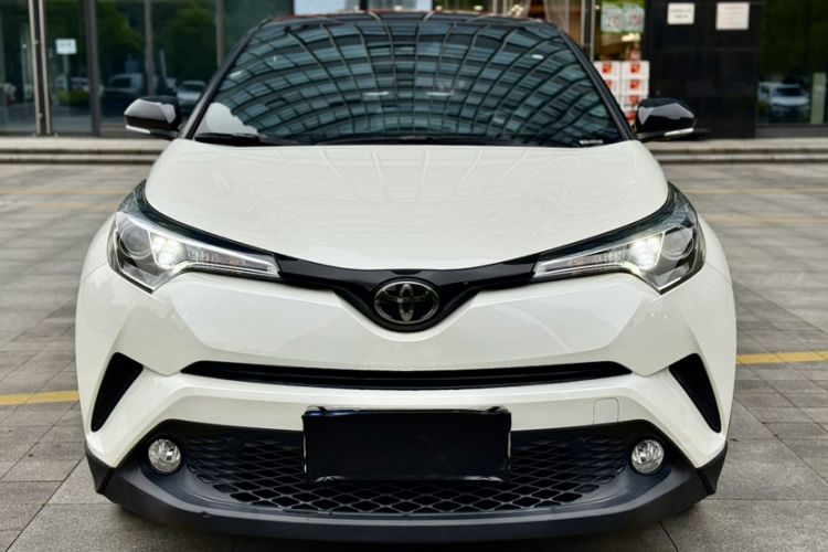 Used Toyota C-HR 2020 2.0L Leading Edition Exterior 6