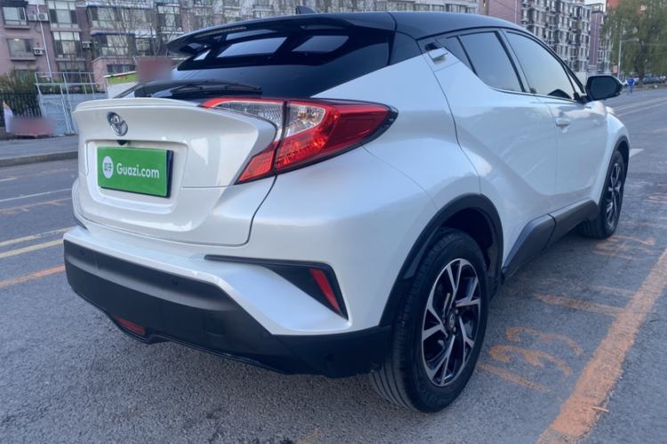 Used Toyota C-HR 2020 2.0L Leading Edition Exterior 7