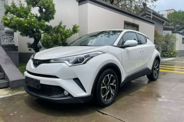 Used Toyota C-HR 2020 2.0L Leading Edition