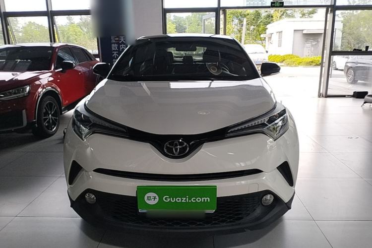 Used Toyota C-HR 2020 2.0L Luxury Edition Front