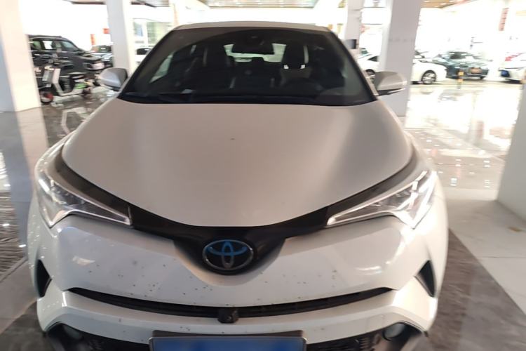 Used Toyota C-HR 2020 2.0L Leading Edition Front