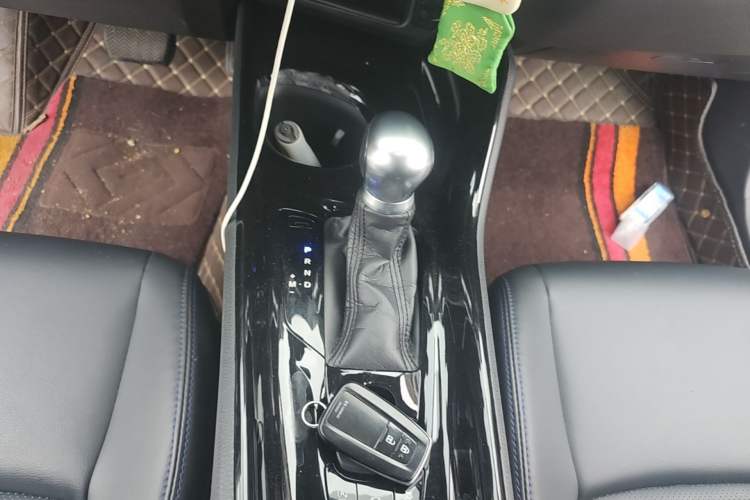 Used Toyota C-HR 2020 2.0L Leading Edition Gear Lever