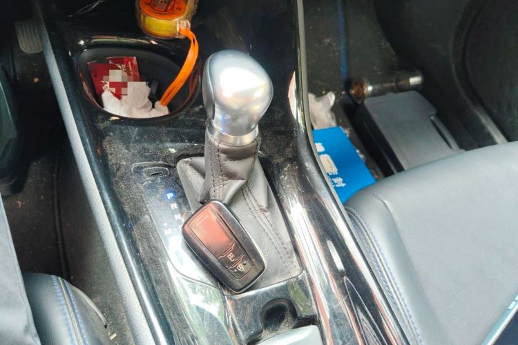 Used Toyota C-HR 2020 2.0L Leading Edition Gear Lever
