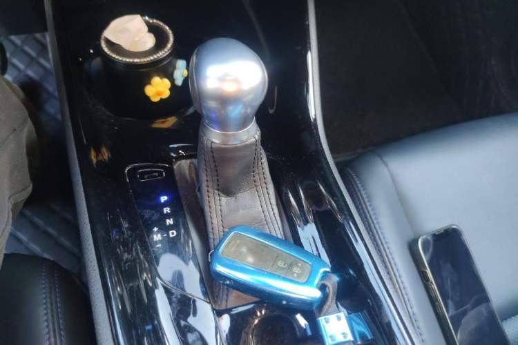 Used Toyota C-HR 2020 2.0L Leading Edition Gear Lever