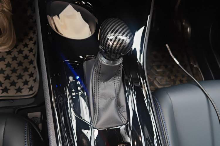 Used Toyota C-HR 2020 2.0L Luxury Edition Gear Lever