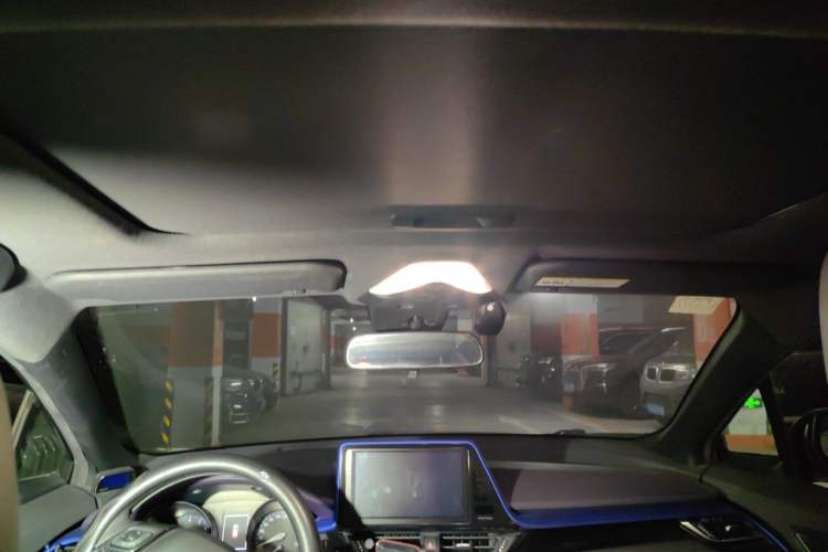 Used Toyota C-HR 2020 2.0L Leading Edition Headliner