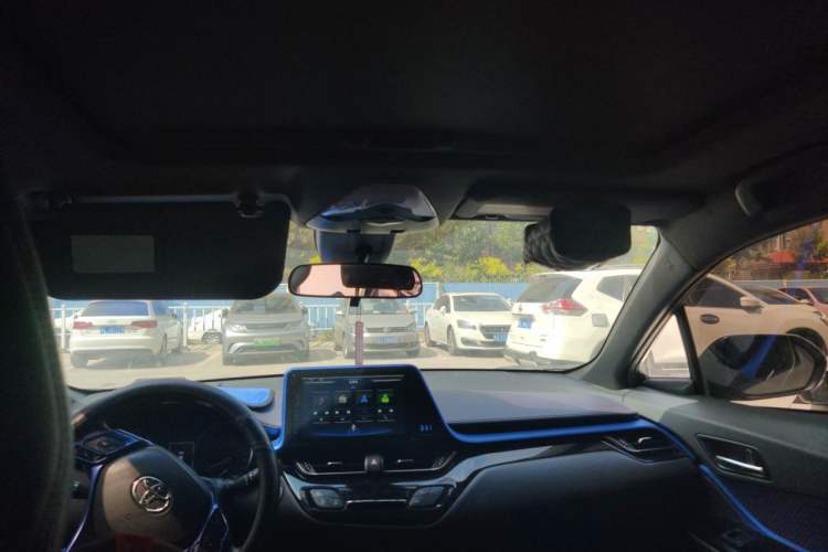 Used Toyota C-HR 2020 2.0L Leading Edition Headliner
