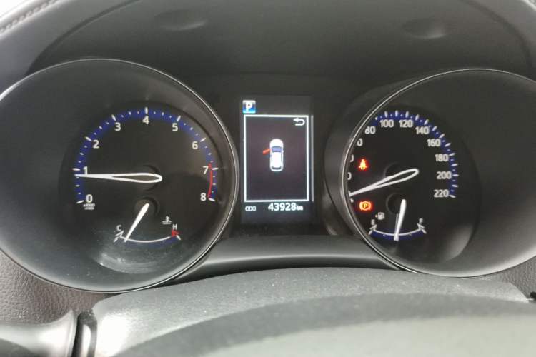 Used Toyota C-HR 2020 2.0L Leading Edition Instrument Cluster