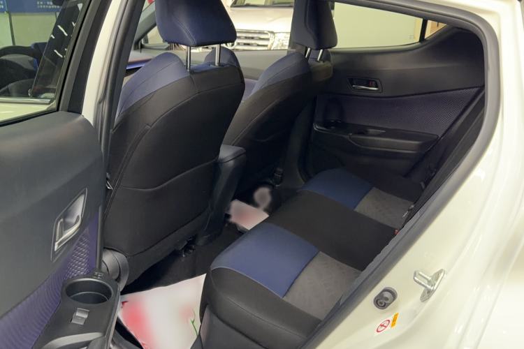 Used Toyota C-HR 2020 2.0L Leading Edition Interior 1