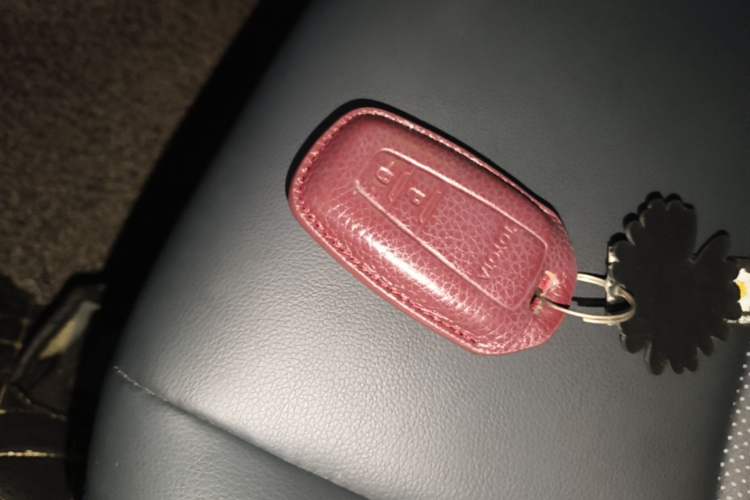 Used Toyota C-HR 2020 2.0L Leading Edition Interior 1