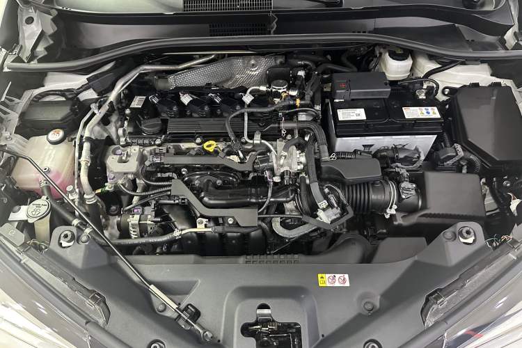 Used Toyota C-HR 2020 2.0L Leading Edition Interior 5
