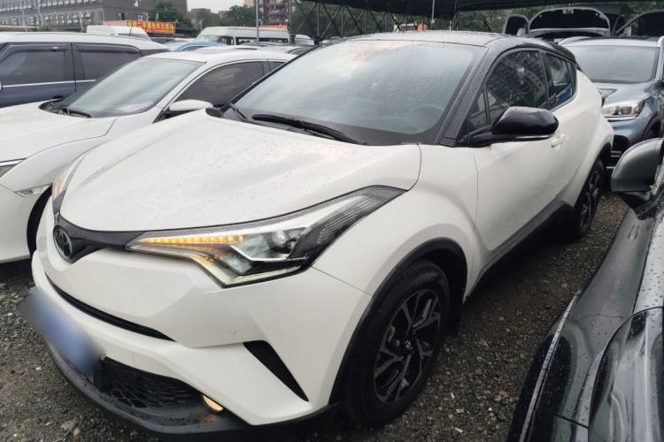 Used Toyota C-HR 2020 2.0L Luxury Edition Guazi used car, China used car export, Used car for sale, Used  cars, Cheapest cars for sale