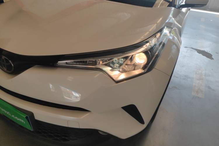 Used Toyota C-HR 2020 2.0L Leading Edition Left Front Headlight