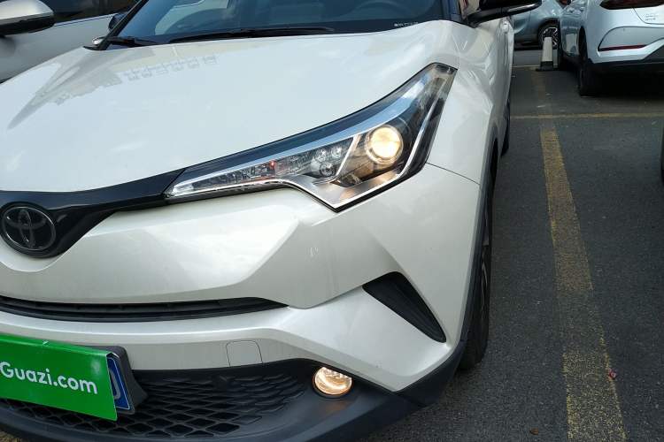 Used Toyota C-HR 2020 2.0L Leading Edition Left Front Headlight
