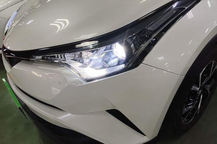 Used Toyota C-HR 2020 2.0L Leading Edition Left Front Headlight