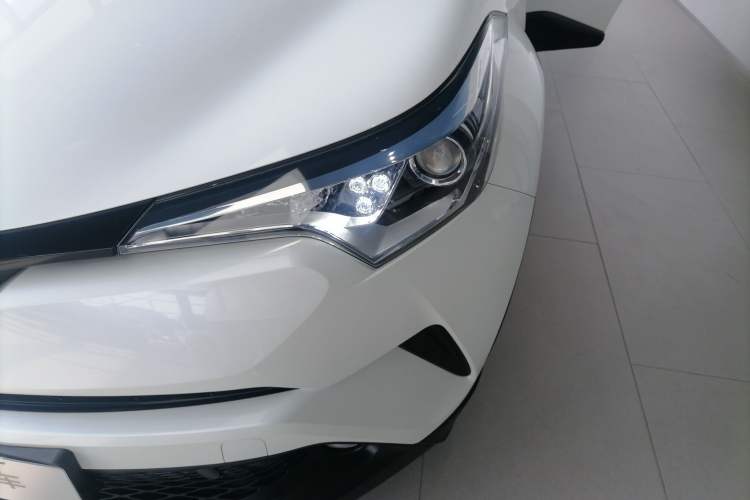 Used Toyota C-HR 2020 2.0L Leading Edition Left Front Headlight