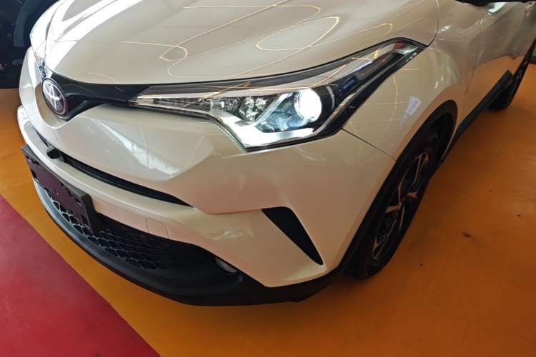 Used Toyota C-HR 2020 2.0L Leading Edition Left Front Headlight