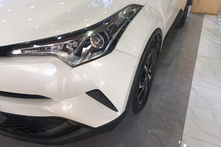 Used Toyota C-HR 2020 2.0L Comfort Edition Left Front Headlight
