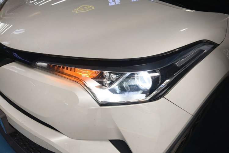 Used Toyota C-HR 2020 2.0L Leading Edition Left Front Headlight