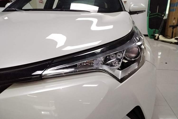 Used Toyota C-HR 2020 2.0L Leading Edition Left Front Headlight