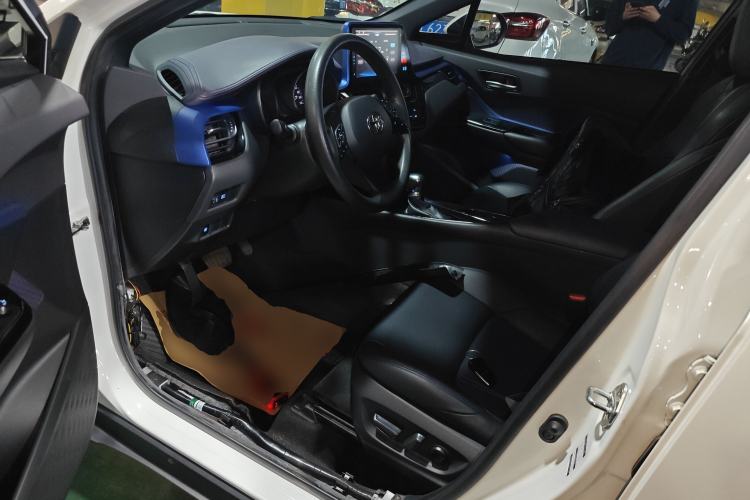 Used Toyota C-HR 2020 2.0L Leading Edition Left Front Seat