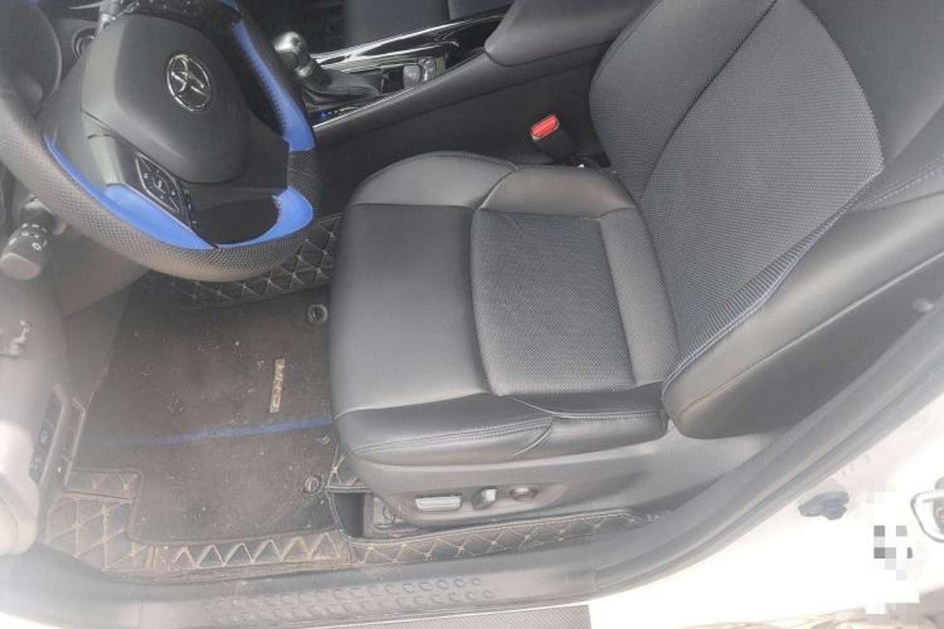 Used Toyota C-HR 2020 2.0L Leading Edition Left Front Seat