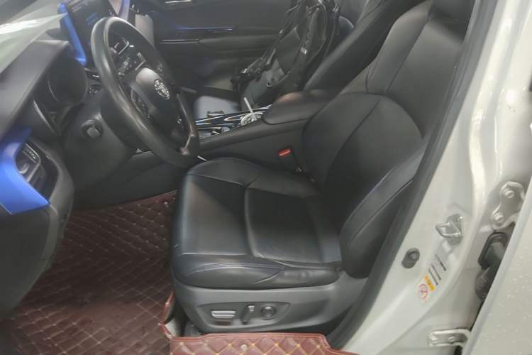 Used Toyota C-HR 2020 2.0L Leading Edition Left Front Seat