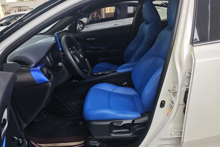 Used Toyota C-HR 2020 2.0L Leading Edition Left Front Seat