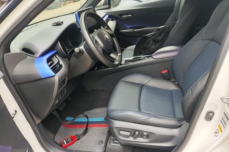 Used Toyota C-HR 2020 2.0L Leading Edition Left Front Seat