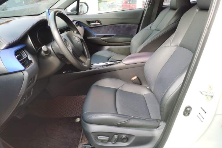 Used Toyota C-HR 2020 2.0L Leading Edition Left Front Seat
