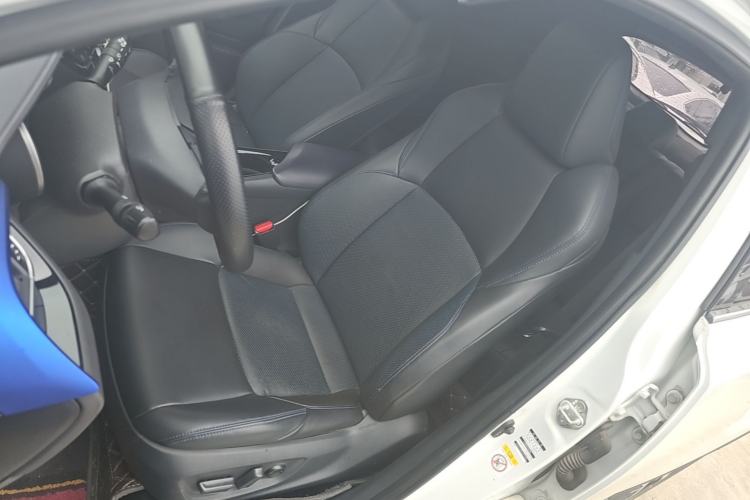 Used Toyota C-HR 2020 2.0L Leading Edition Left Front Seat