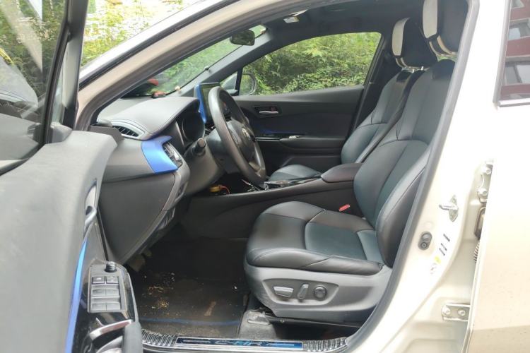 Used Toyota C-HR 2020 2.0L Leading Edition Left Front Seat