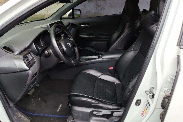 Used Toyota C-HR 2020 2.0L Comfort Edition Left Front Seat