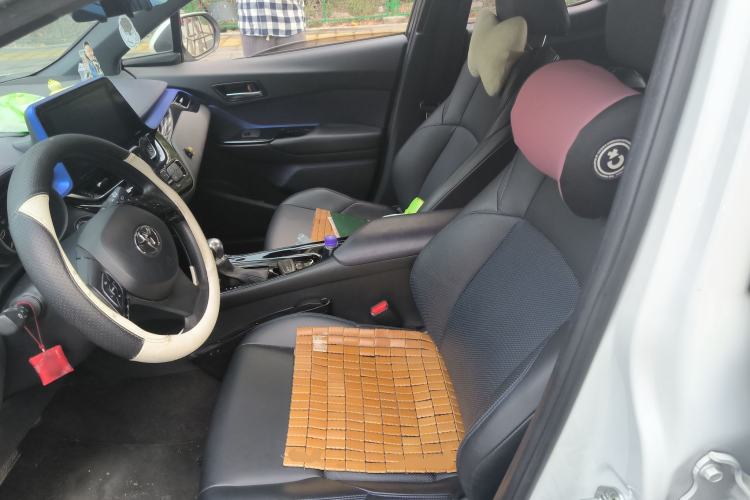 Used Toyota C-HR 2020 2.0L Leading Edition Left Front Seat